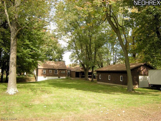 1598 Koons Road North Canton, OH 44720 - Photo 3 of 13 Gallery Image 3