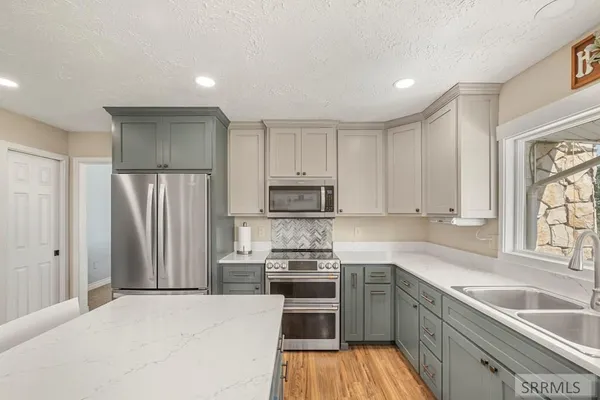 $799,000 | 9898 North 35th West, Idaho Falls, ID 83402