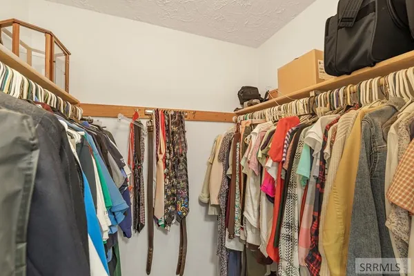 $799,000 | 9898 North 35th West, Idaho Falls, ID 83402