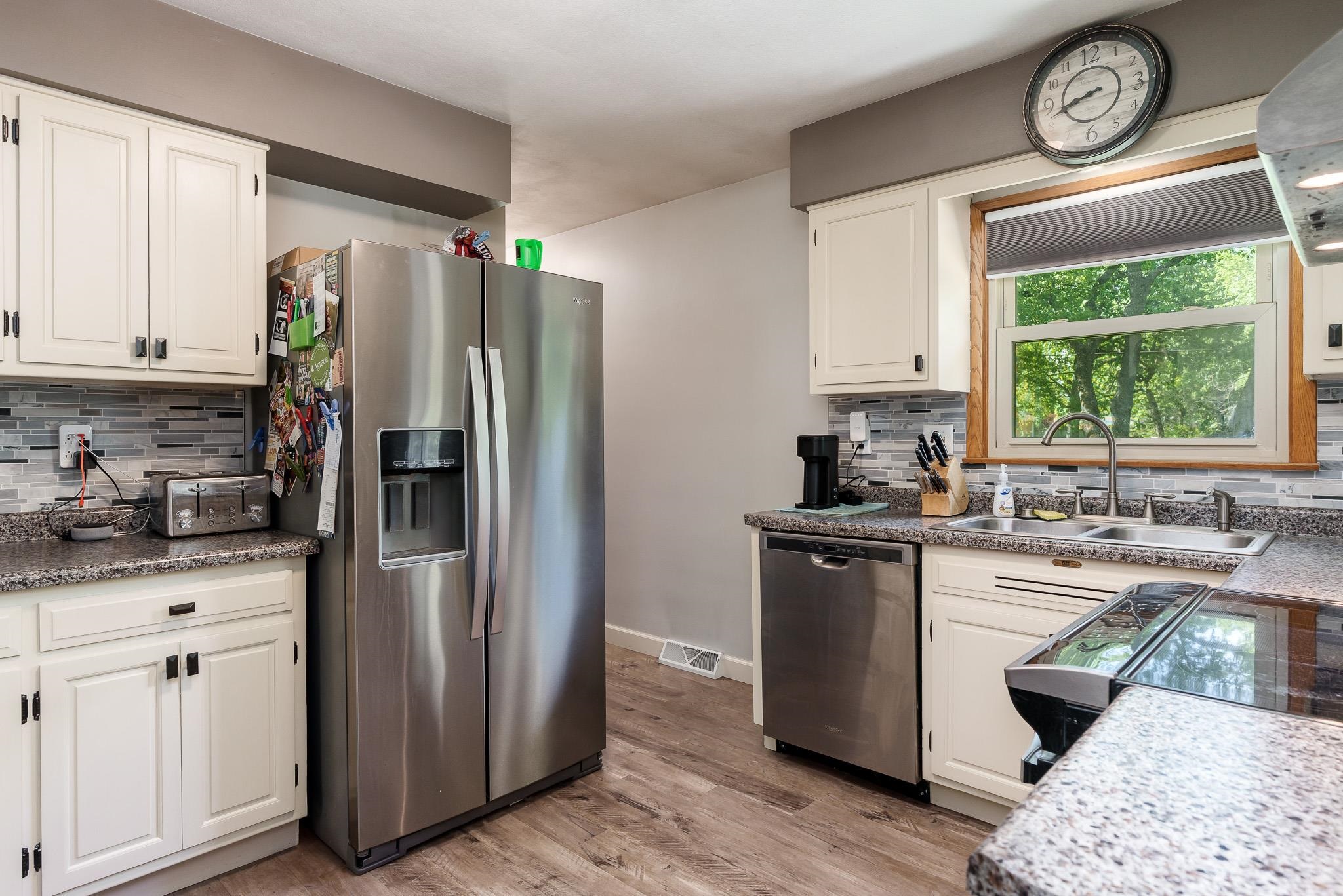 640 Adventure Beloit, WI 53511 - Photo 22 of 50