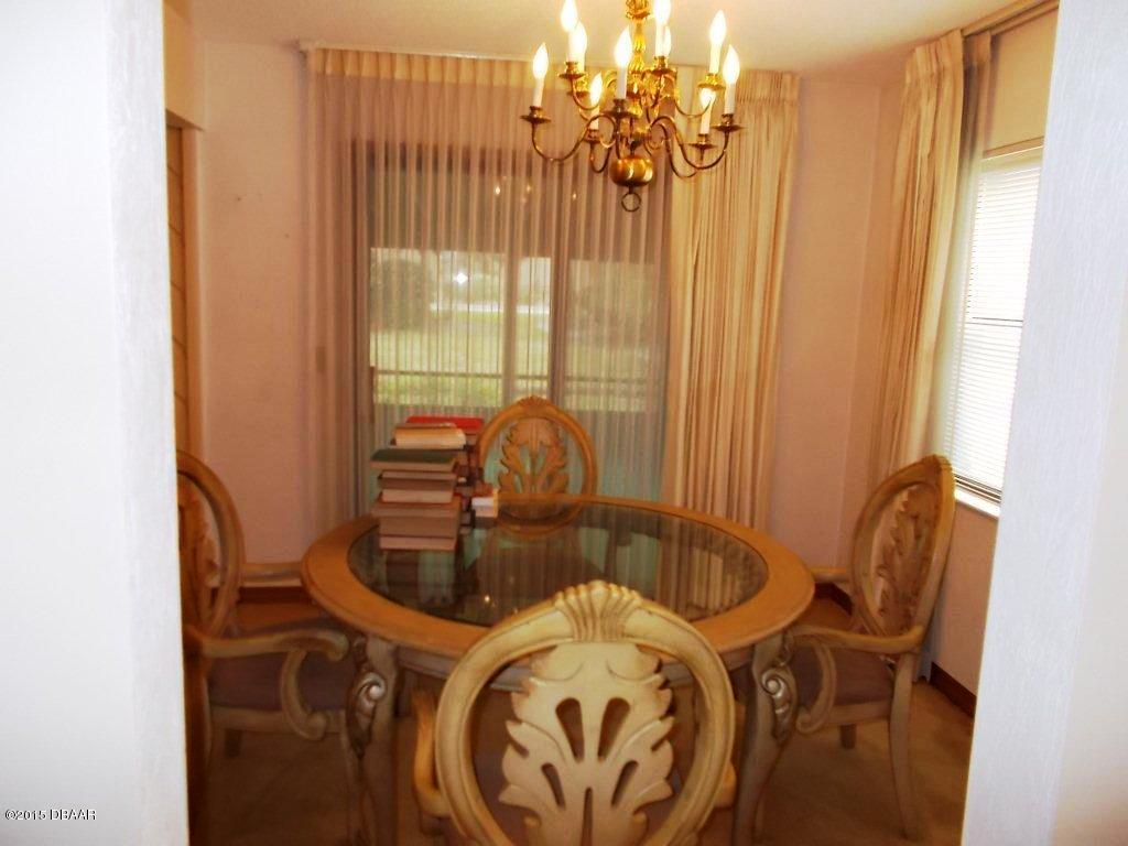 4 Ridge Trail Ormond Beach, FL 32174 - Photo 3 of 11 Dining Room