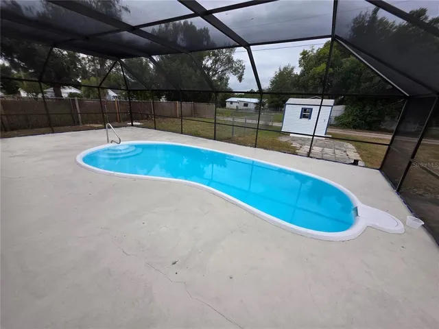 $3,000 | 5611 6th Street, Zephyrhills, FL 33542