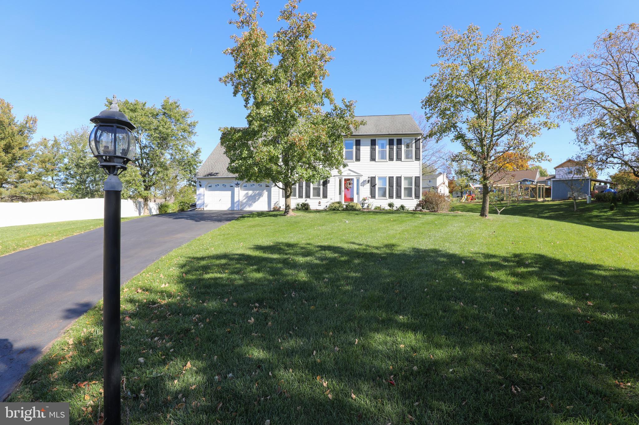 1607 Clearbrook Road Lansdale, PA 19446 - Photo 4 of 47 Gallery Image 4