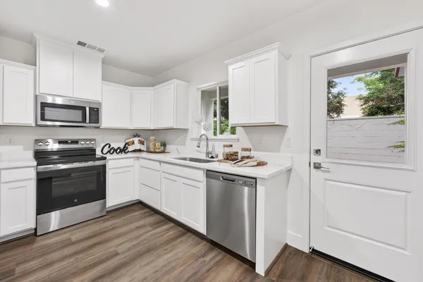 $599,950 | 3101 Havencove Way, Modesto, CA 95355