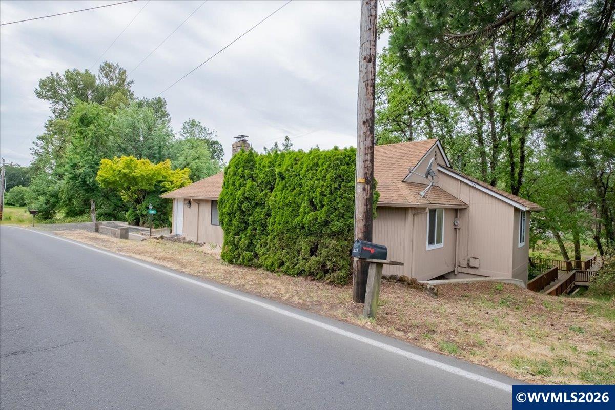 320 North Gun Club Road Independence, OR 97351 - Photo 44 of 47