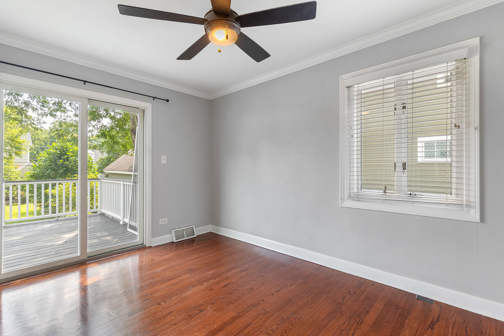 17 North Pine Street Mount Prospect, IL 60056 - Photo 15 of 32 a view of empty room with wooden floor and fan