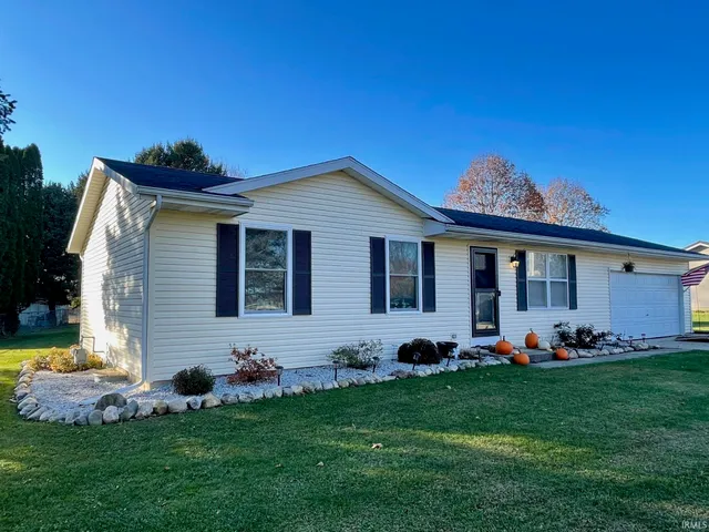 $249,900 | 17132 Tomahawk Trail, Plymouth, IN 46563