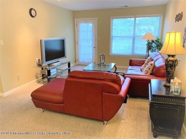398 Brookview Court Howell, NJ 07731 - Photo 3 of 37 Living Room