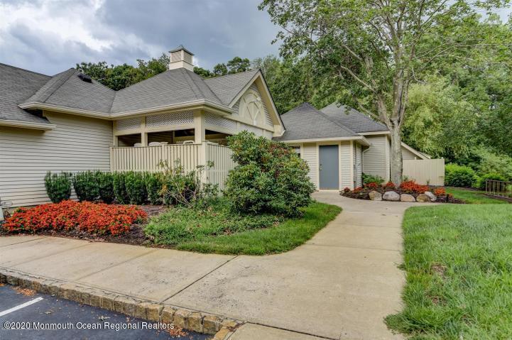 398 Brookview Court Howell, NJ 07731 - Photo 31 of 37 club house
