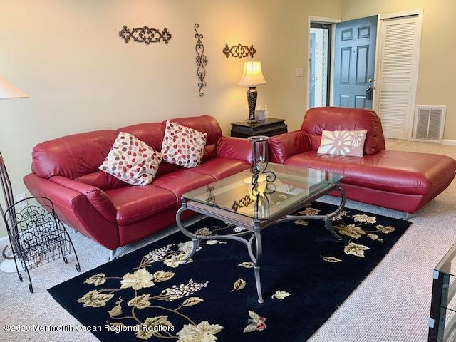 398 Brookview Court Howell, NJ 07731 - Photo 4 of 37 Living Room