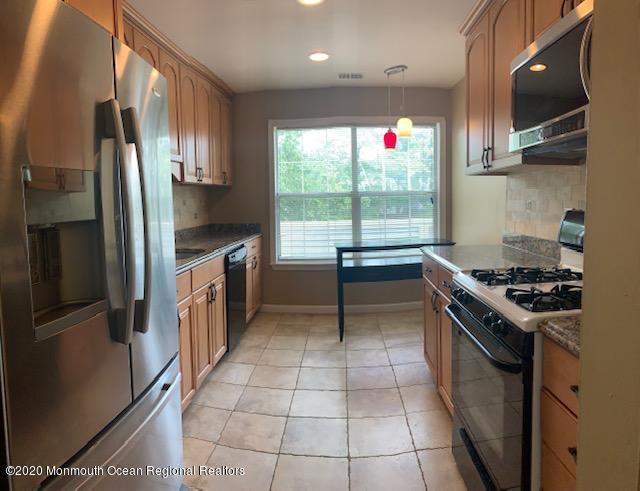 398 Brookview Court Howell, NJ 07731 - Photo 6 of 37 kitchen full 1