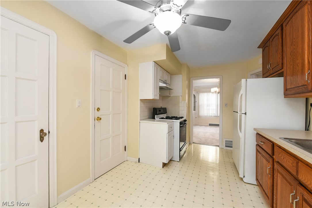 16200 Munn Road Cleveland, OH 44111 - Photo 8 of 33 Gallery Image 8