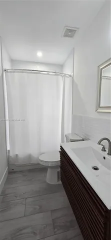 $5,950 | 3823 Thomas Avenue, Miami, FL 33133