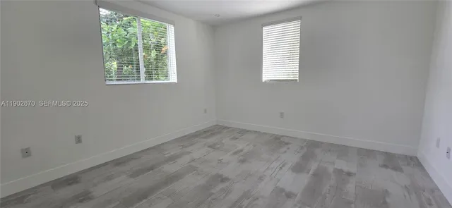 $5,950 | 3823 Thomas Avenue, Miami, FL 33133