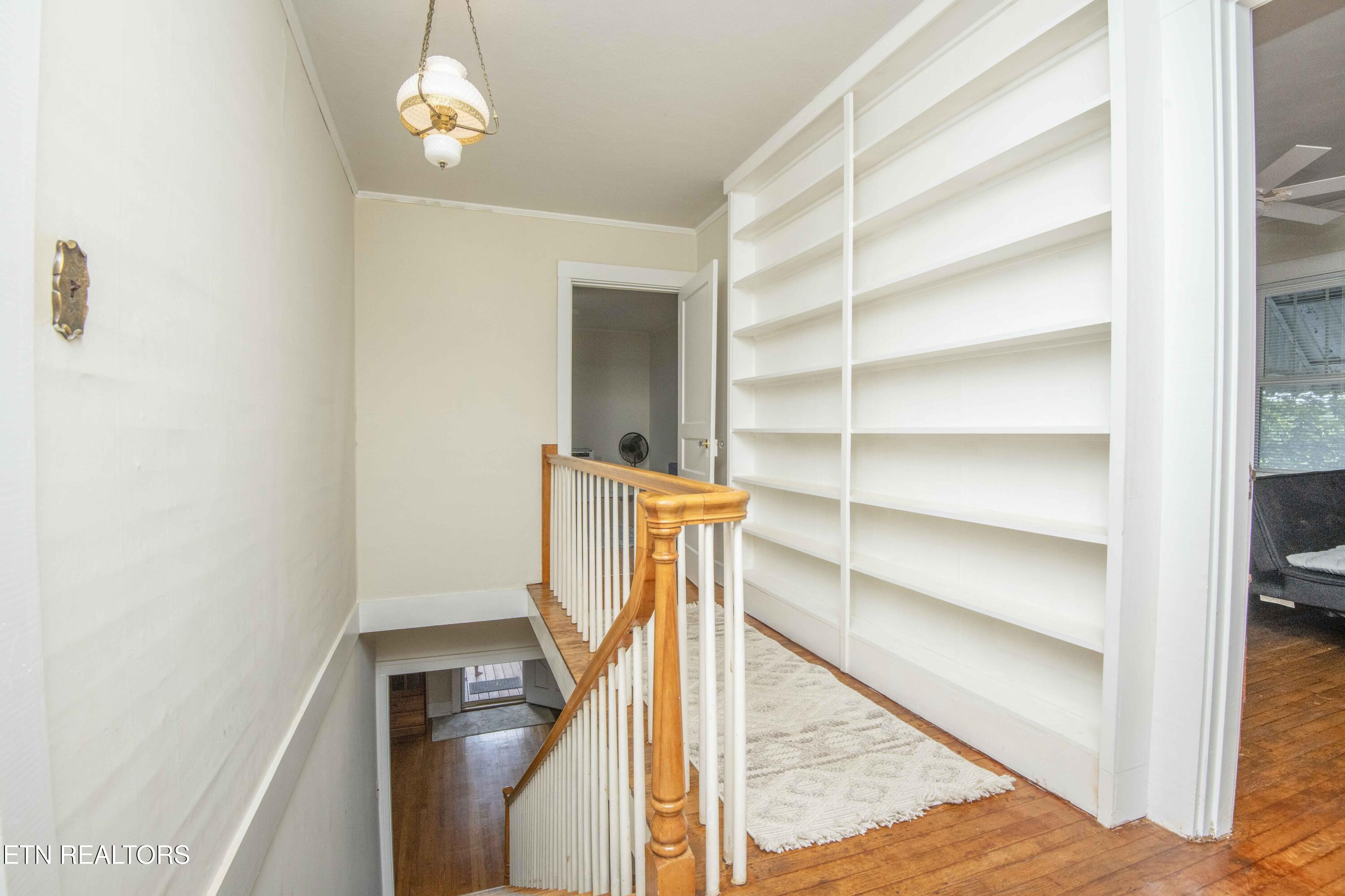 17761 Alberta Street Oneida, TN 37841 - Photo 15 of 56 hall_1