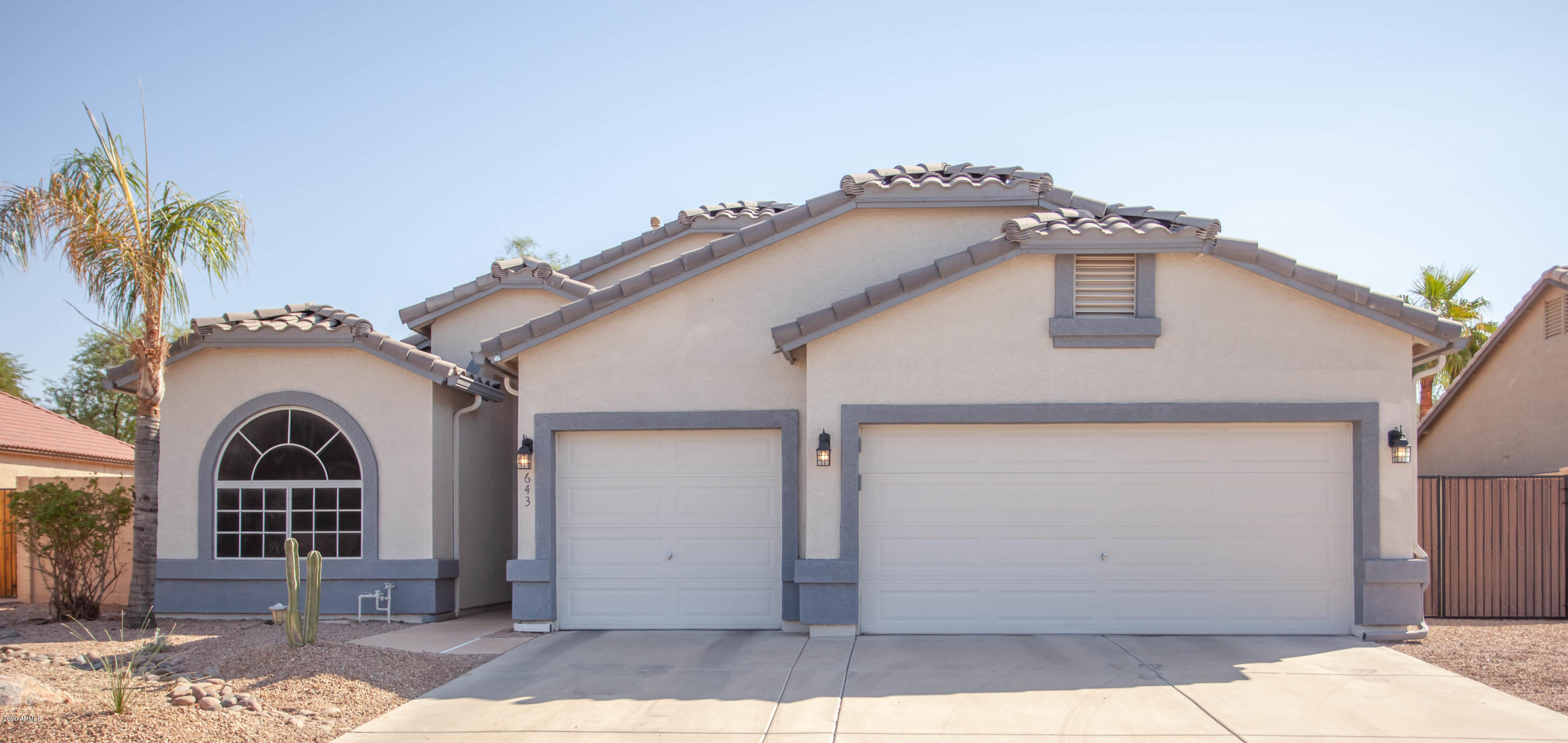 643 North Adelle Mesa, AZ 85207 - Photo 2 of 28 IMG_5748