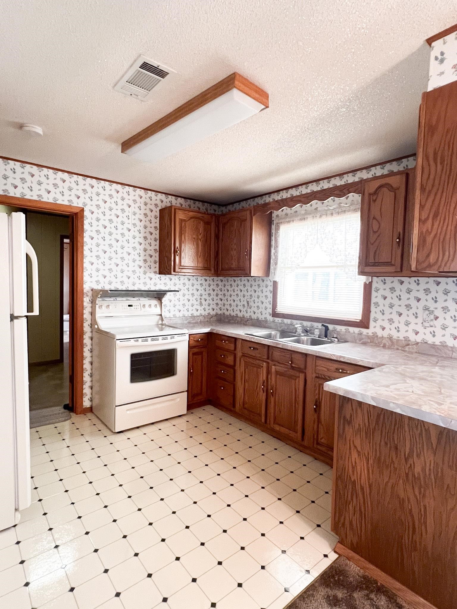 2048 Gas Plant Road Perry, FL 32347 - Photo 11 of 39