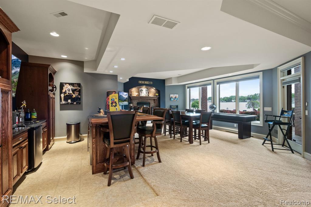 2559 North Long Lake Road Fenton, MI 48430 - Photo 42 of 90 Gallery Image 42