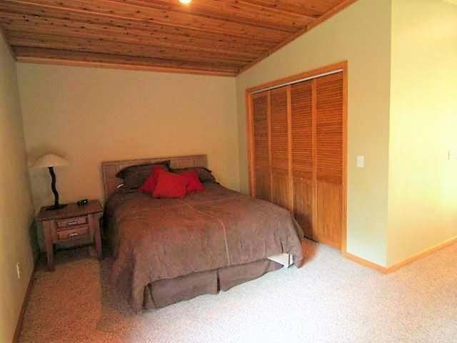 1663 Moon Road St. Germain, WI 54558 - Photo 12 of 20 Gallery Image 12