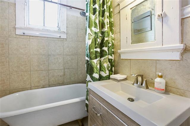 1807 St Roch Avenue New Orleans, LA 70117 - Photo 17 of 19