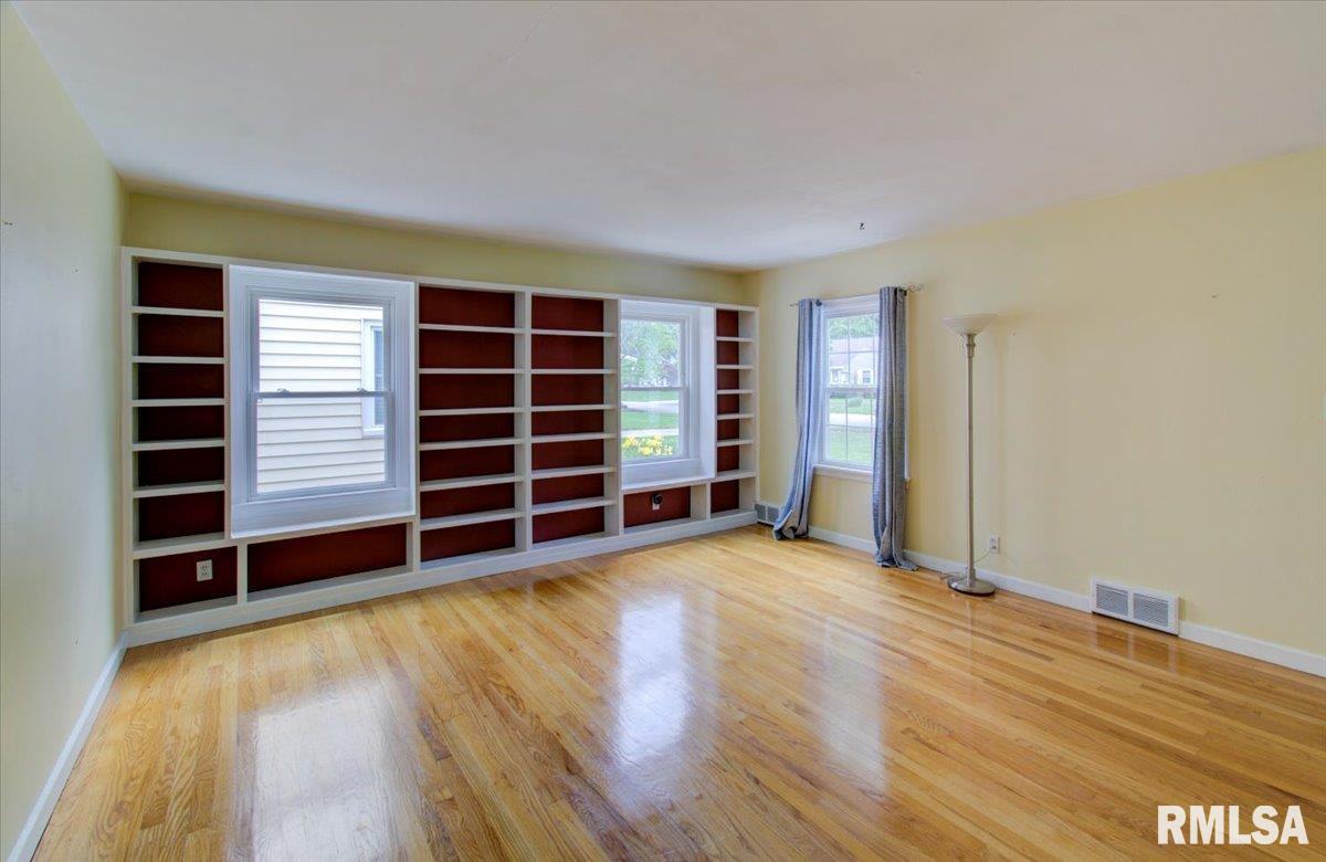 2436 South State Street Springfield, IL 62704 - Photo 6 of 29