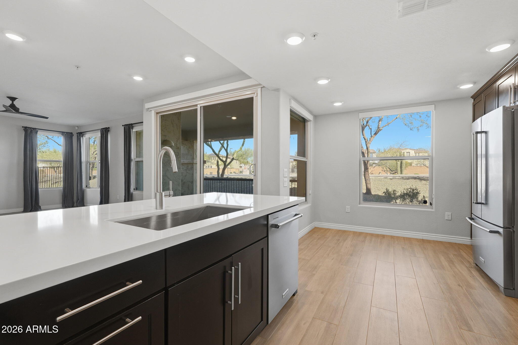 2425 West Bronco Butte Trail, Unit 1011 Phoenix, AZ 85085 - Photo 4 of 64 Kitchen