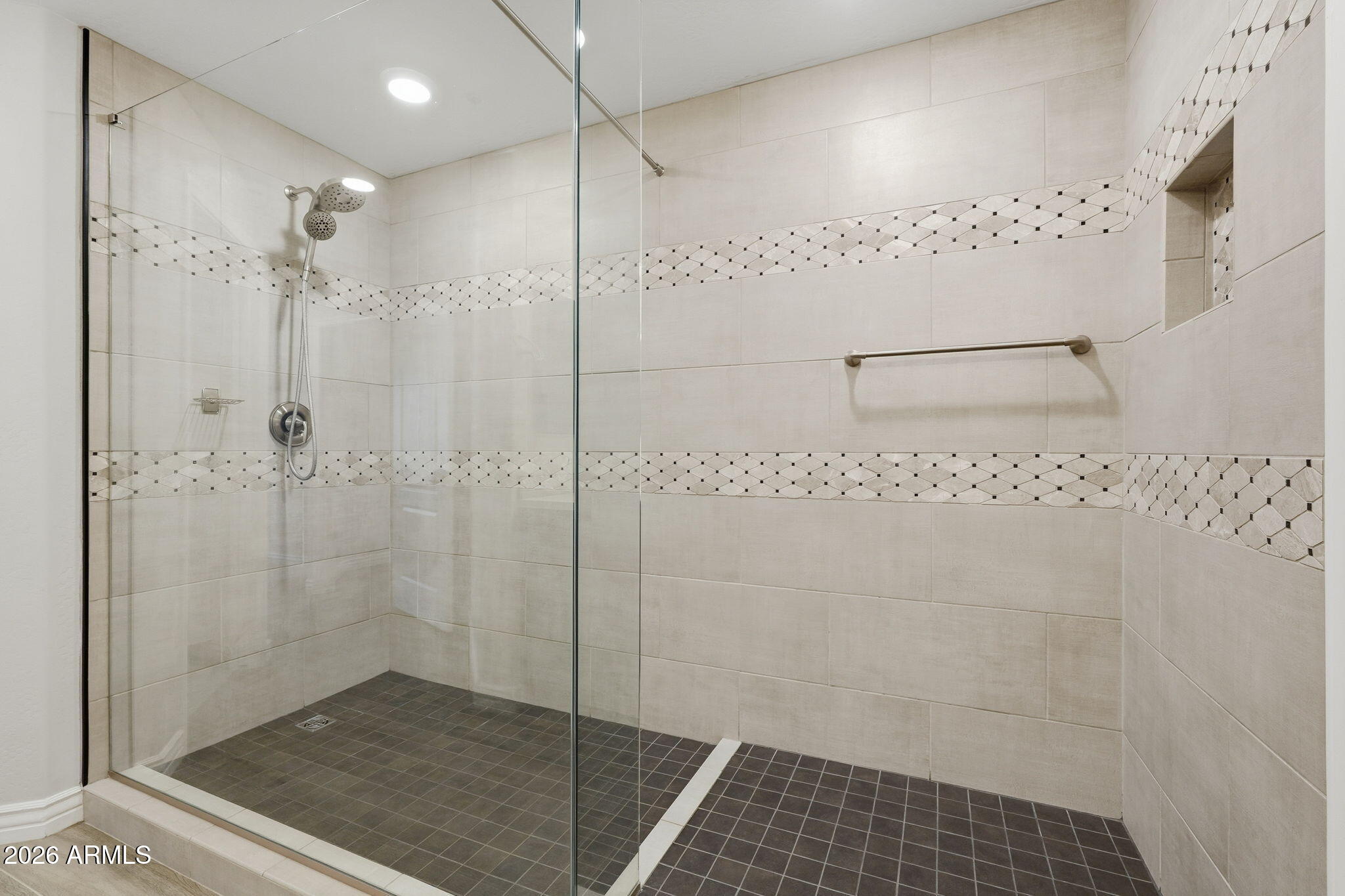 2425 West Bronco Butte Trail, Unit 1011 Phoenix, AZ 85085 - Photo 8 of 64 Primary Bath