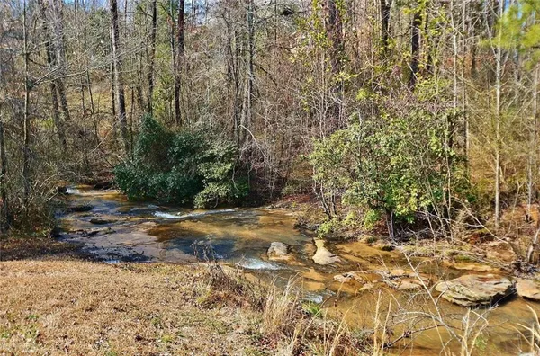 $1,199,000 | 184 Scott Circle, Toccoa, GA 30577