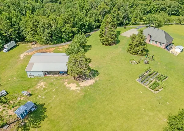 $1,199,000 | 184 Scott Circle, Toccoa, GA 30577
