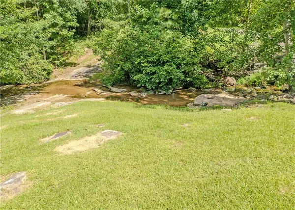 $1,199,000 | 184 Scott Circle, Toccoa, GA 30577