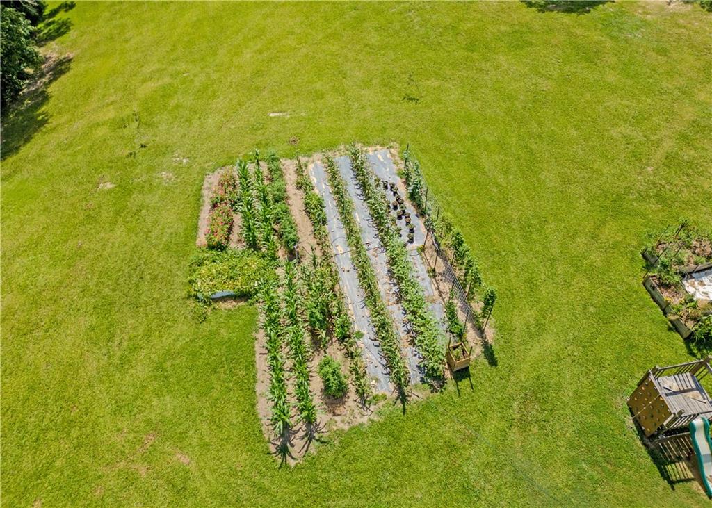 184 Scott Circle Toccoa, GA 30577 - Photo 46 of 52 a view of yard with swimming pool