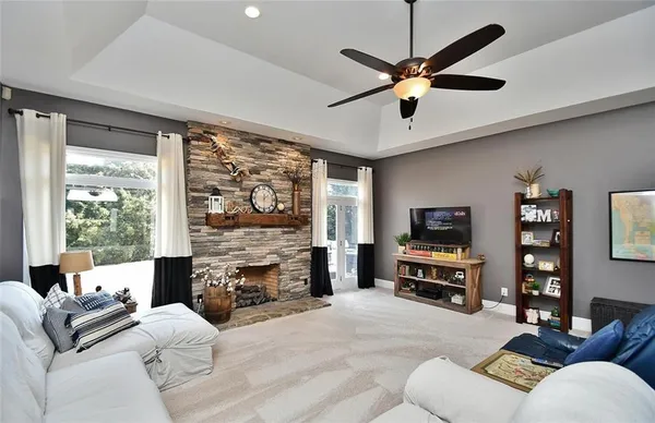 $1,199,000 | 184 Scott Circle, Toccoa, GA 30577