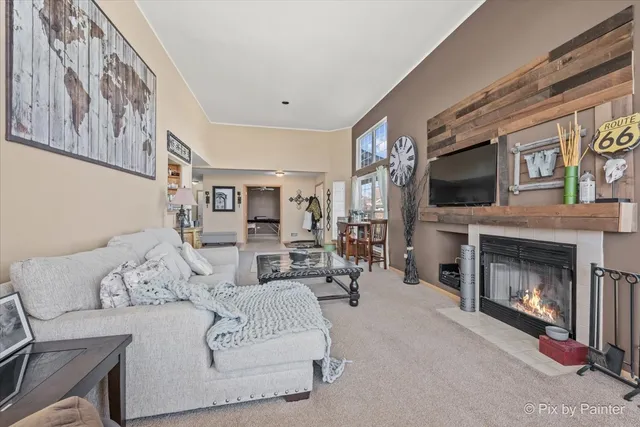 $295,000 | 2731 Old Woods Trail, Plainfield, IL 60586