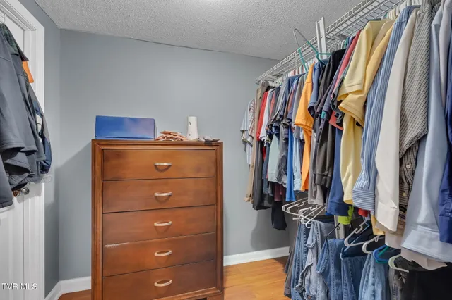 $355,000 | 117 Sandpiper Circle, Kingsport, TN 37663