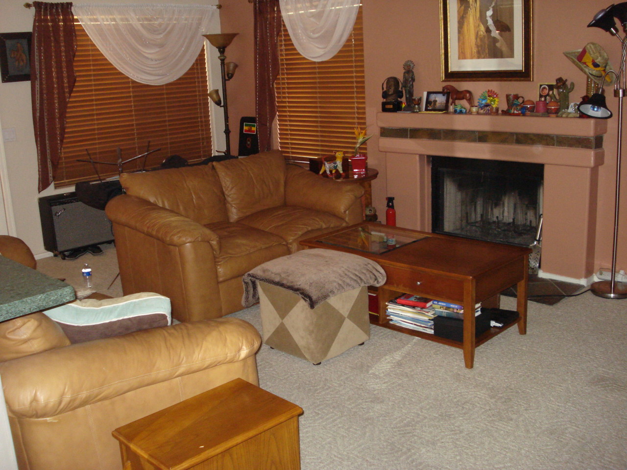 4201 East Raven Road Phoenix, AZ 85044 - Photo 2 of 12 LIVING ROOM