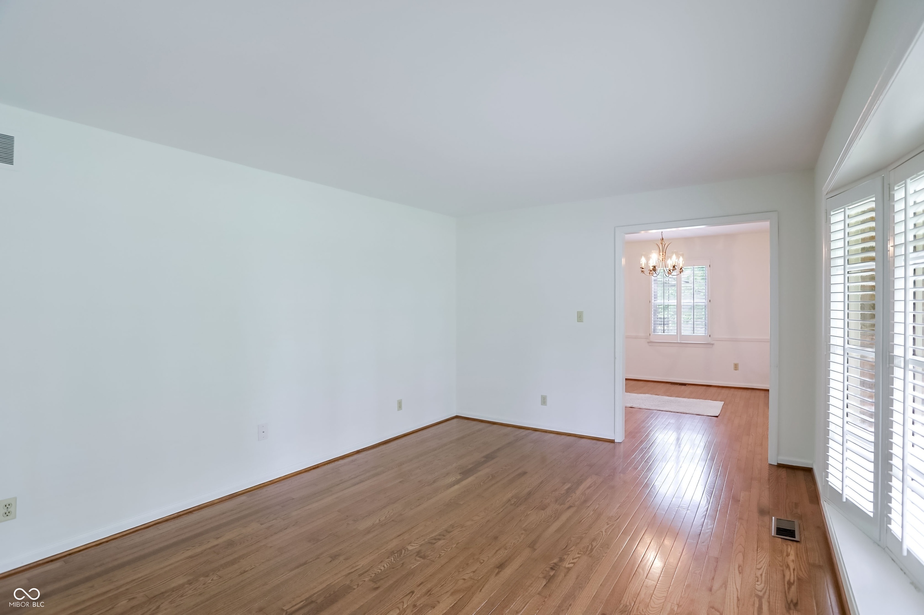 7363 Johnson Road Indianapolis, IN 46250 - Photo 12 of 77