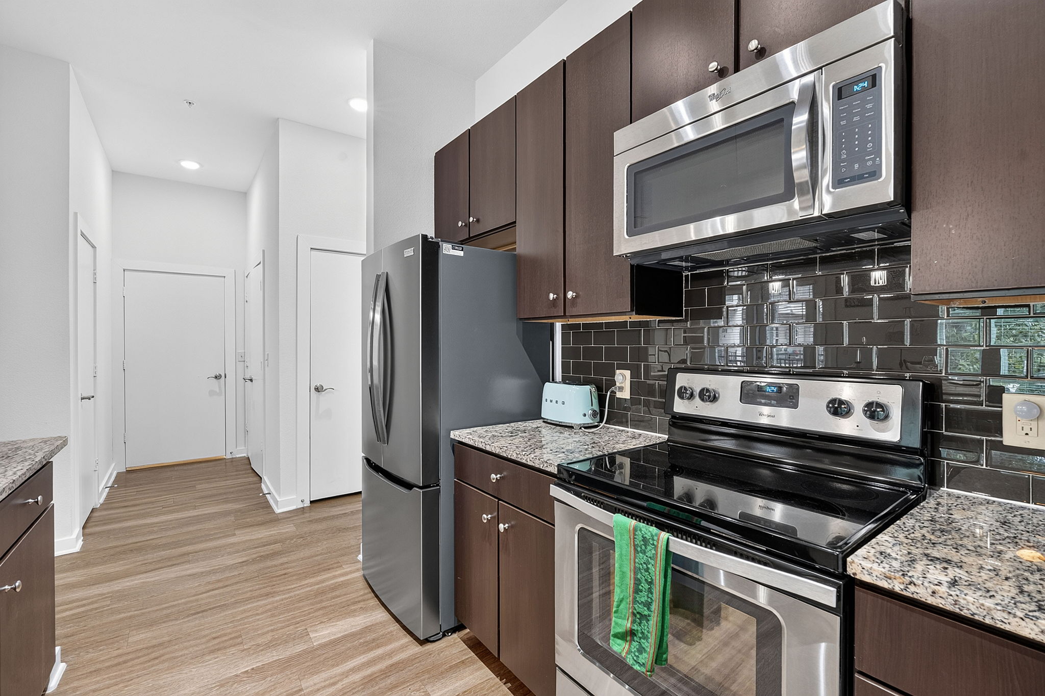 1900 Barton Springs Road, Unit 2047 Austin, TX 78704 - Photo 8 of 40 Gallery Image 8