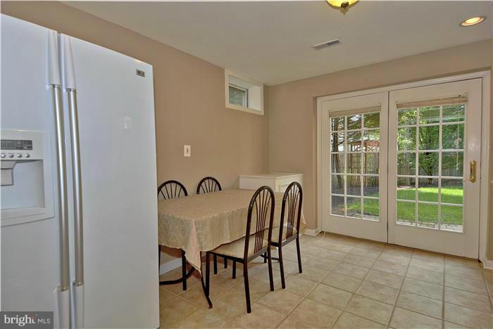 10993 Clover Hunt Court Reston, VA 20194 - Photo 27 of 30 Walk out entrance in guest suite