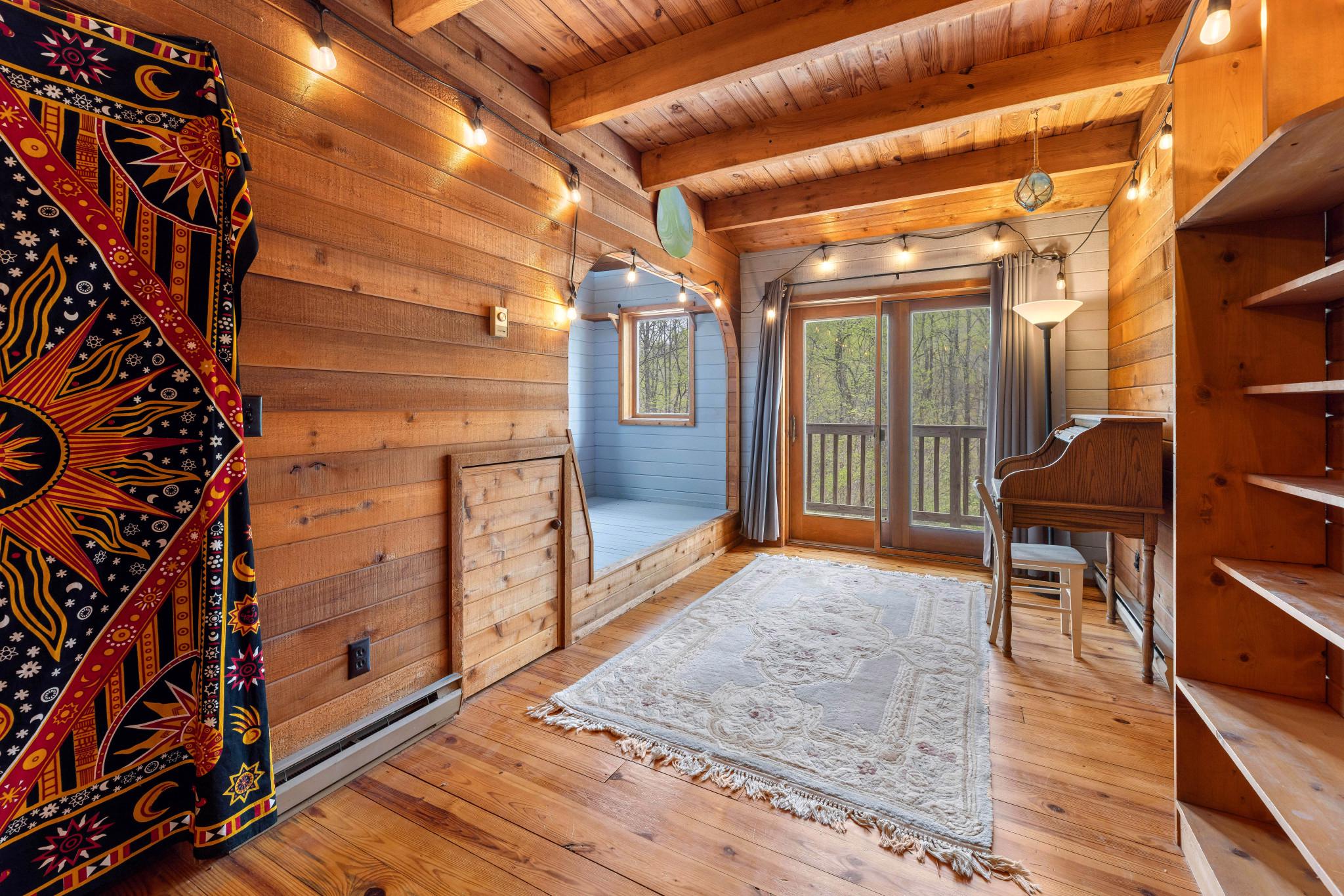 902 Harris Hollow Road Washington, VA 22747 - Photo 15 of 54 a view of an entryway with wooden floor and door