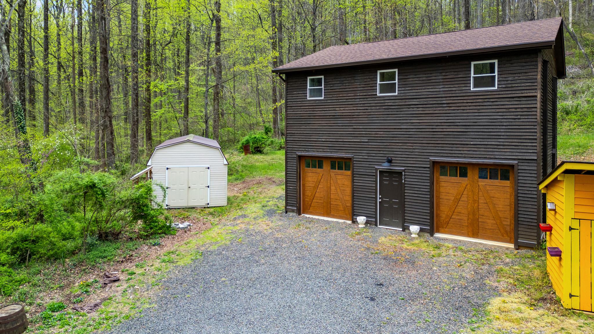 902 Harris Hollow Road Washington, VA 22747 - Photo 37 of 54 a view of a house with backyard