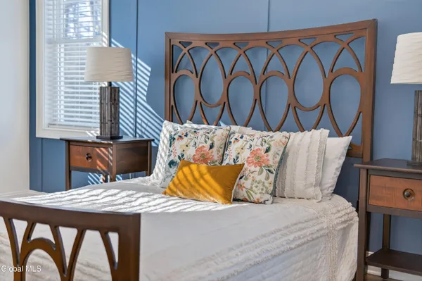 $999,900 | 21 Saw Mill Court, Wilton, NY 12866