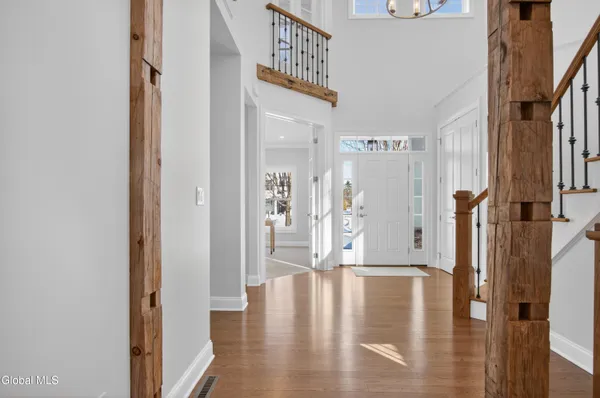 $999,900 | 21 Saw Mill Court, Wilton, NY 12866