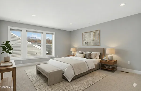 $999,900 | 21 Saw Mill Court, Wilton, NY 12866