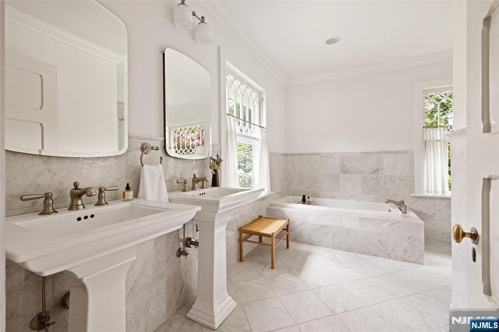 162 Union Street Montclair, NJ 07042 - Photo 25 of 49