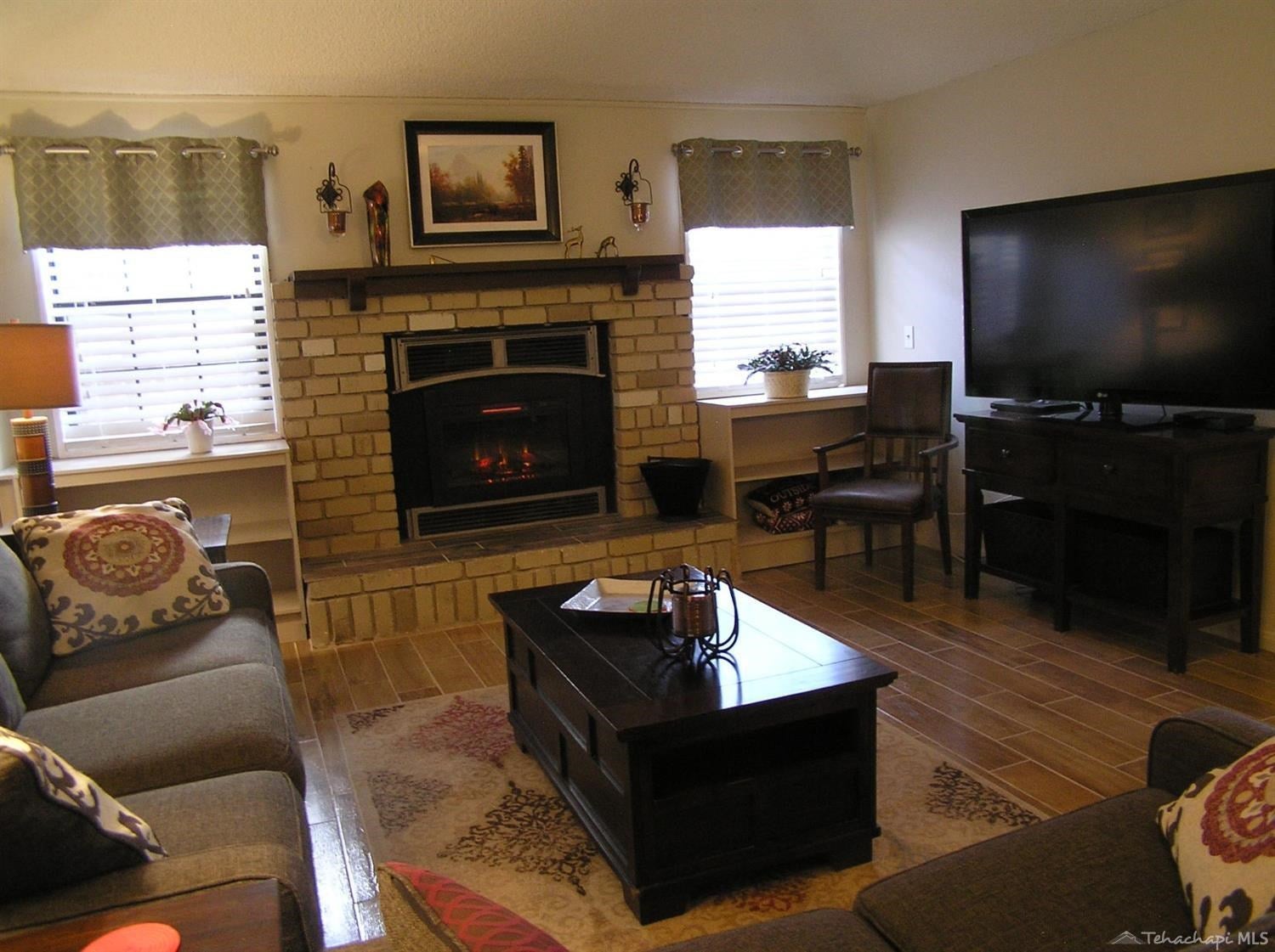 19900 Meadows Road Tehachapi, CA 93561 - Photo 3 of 42 Gallery Image 3