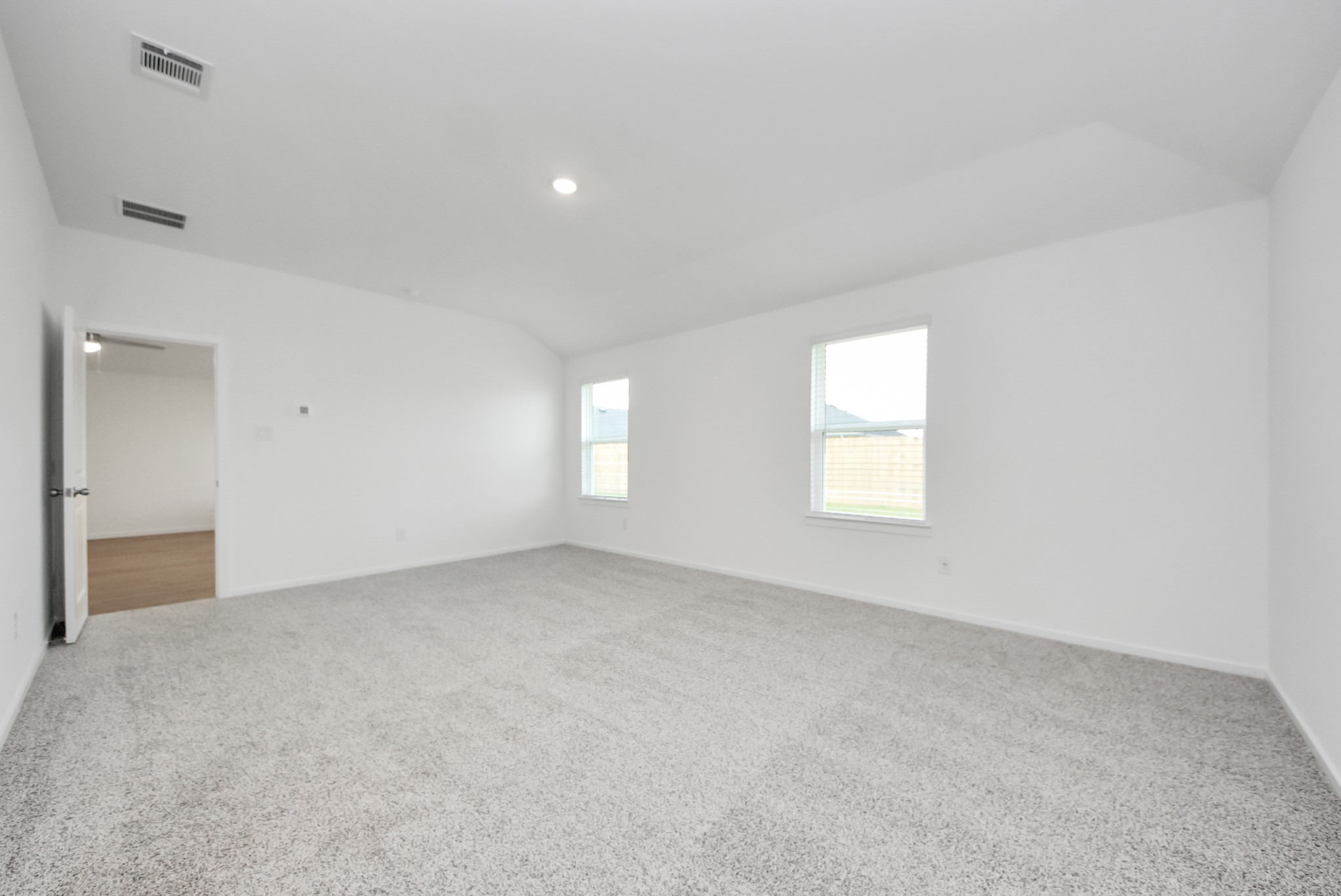 7723 Smooth Vly Court Rosharon, TX 77583 - Photo 26 of 39 Primary Bedroom