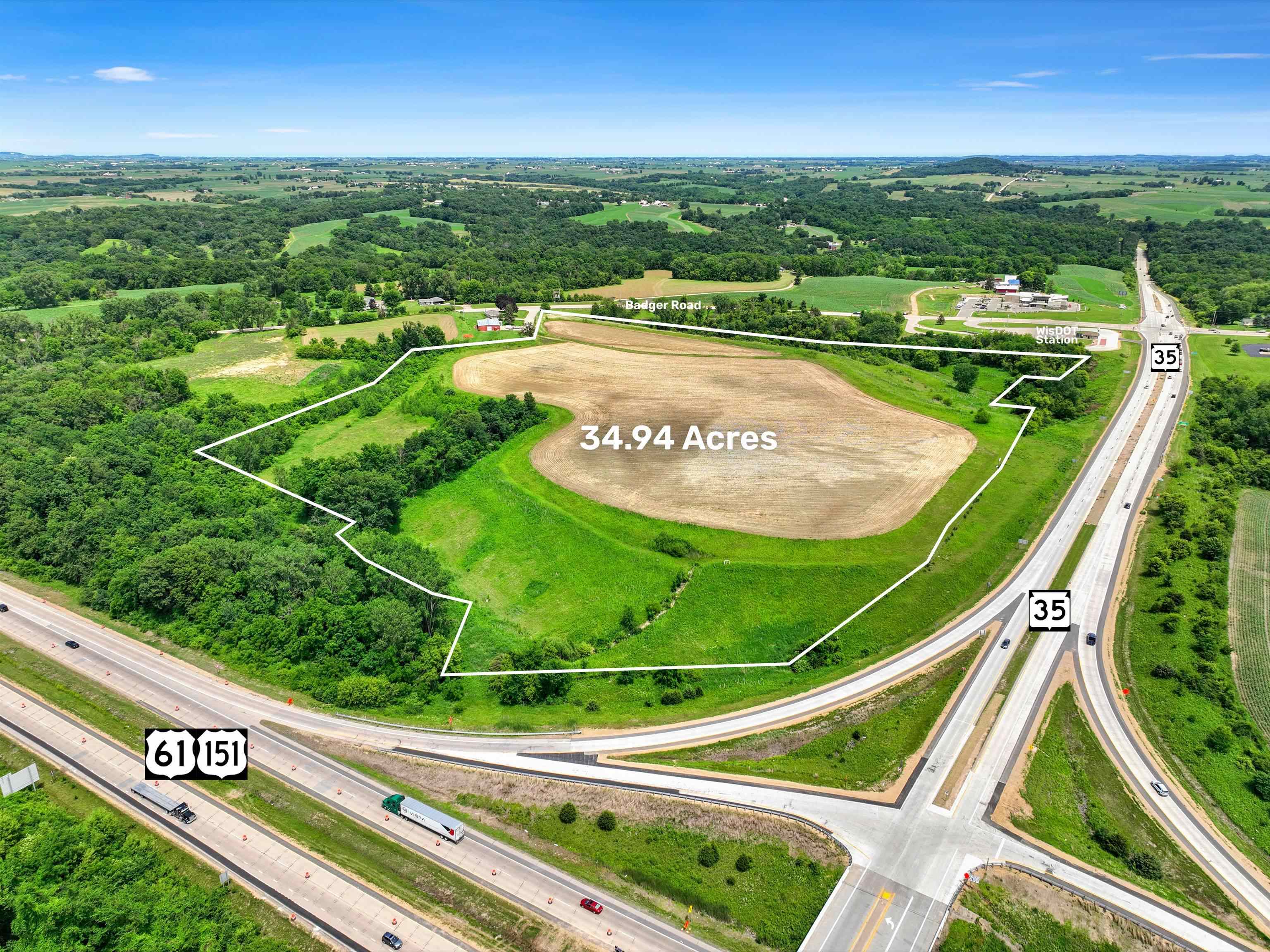 527 Badger Road Hazel Green, WI 53811 - Photo 1 of 13