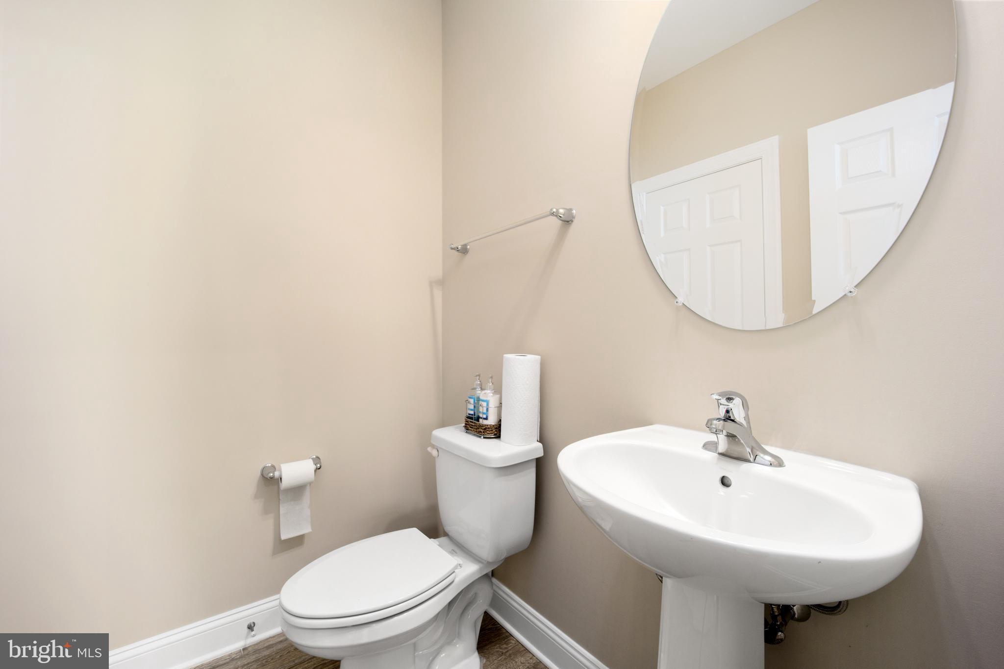 16729 River View Circle Bristol, PA 19007 - Photo 6 of 42