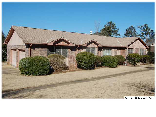 2234 Regency Drive Bessemer, AL 35022 - Photo 1 of 21