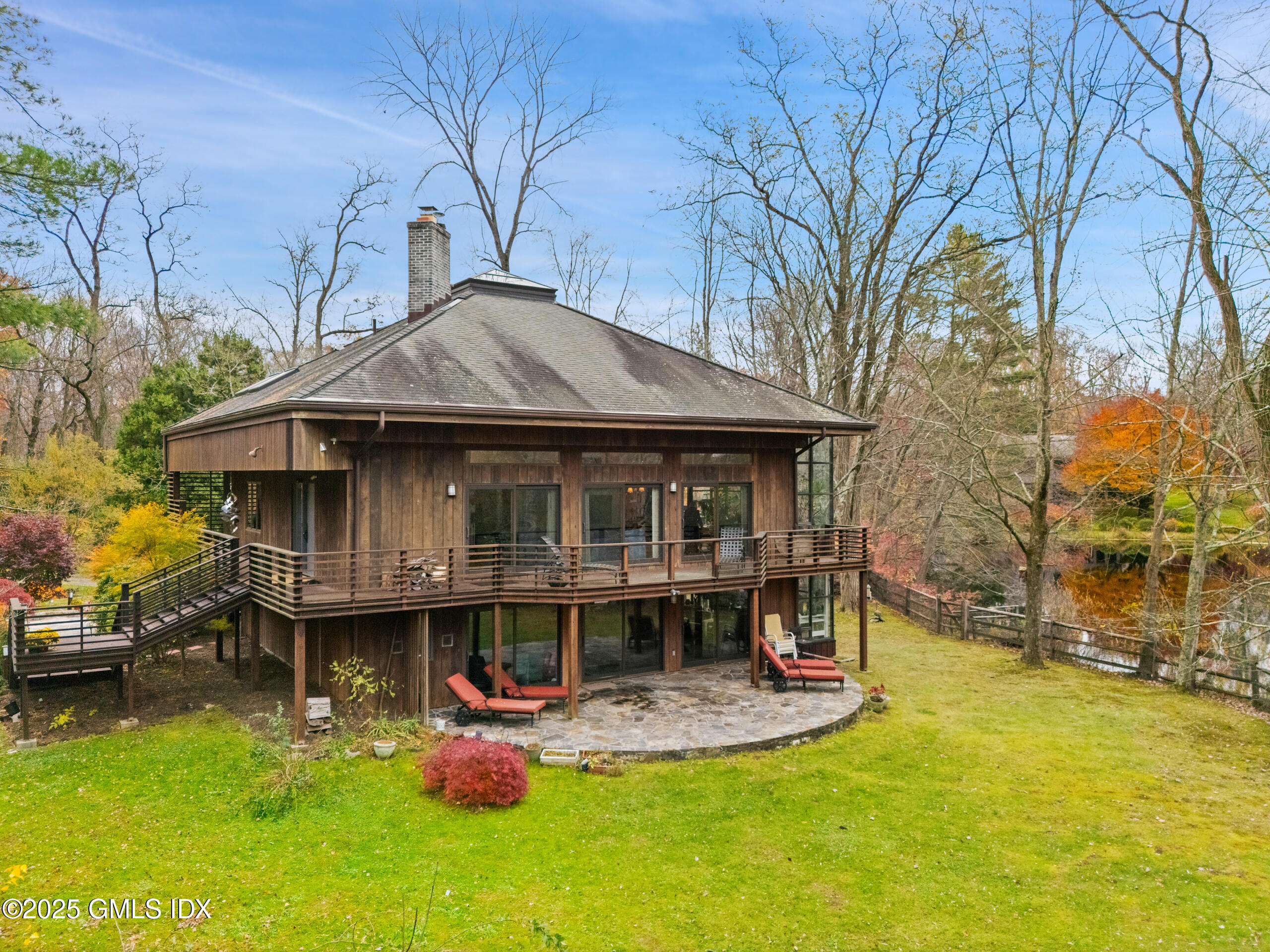 198 East Middle Patent Road Greenwich, CT 06831 - Photo 8 of 48 Privacy